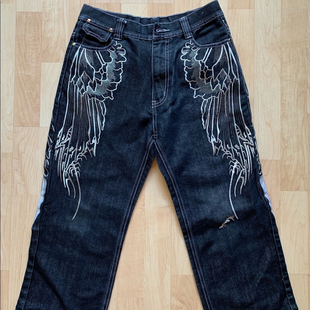 MJ Collection B-BOY Capri Embroidered Jeans